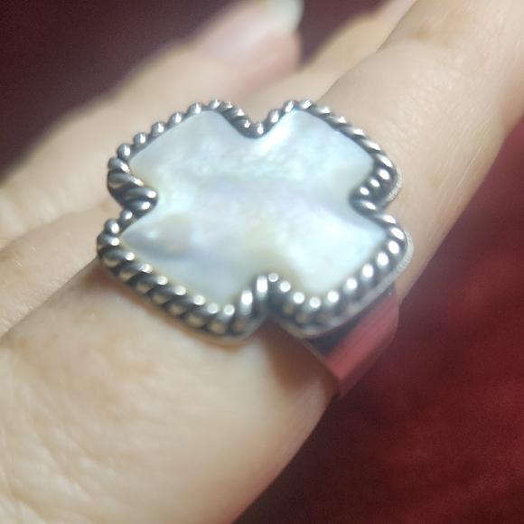 Mother Of Pearl 925 Sterling Silver Ring Sz 8 - Picture 3 of 8